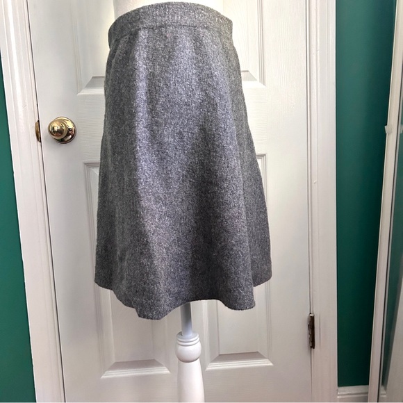Tahari Gray Wool Sweater A-line Skirt Small - Picture 6 of 7